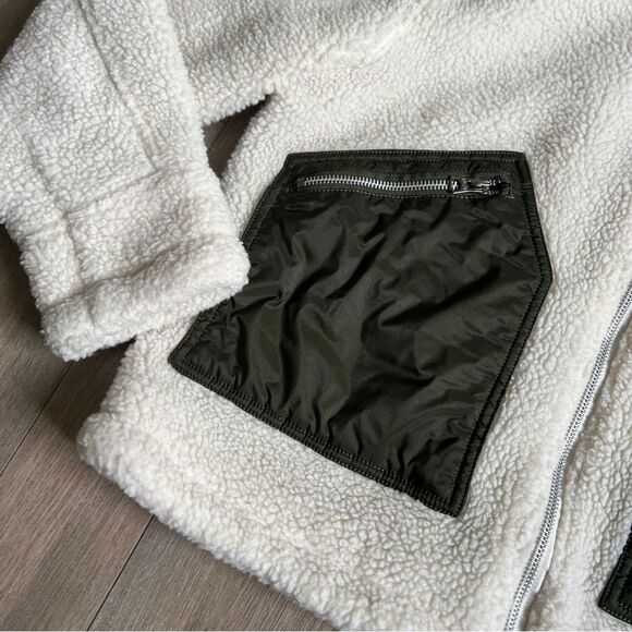 ALPHA INDUSTRIES Ivory & Green Sherpa Fleece Full Zip Cropped Jacket Size Small - Picture 6 of 7